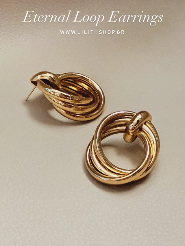 Αναβάθμισε κάθε σου look με τα Eternal Loop Earrings, ένα elegant statement piece από τη συλλογή της Lilith Jewelry.  Φτιαγμένα από υψηλής ποιότητας ανοξείδωτο ατσάλι με πολυτελές φινίρισμα σε λαμπερό χρυσό, αυτά τα σκουλαρίκια παρουσιάζουν έναν αρμονικό “κόμπο” από λείους κρίκους, σύμβολο δύναμης, ενότητας και αέναης κομψότητας.  Το ιδανικό κόσμημα για day-to-night εμφανίσεις!
#earringslover #lilithsjewelry #earringstuds #jewelry  📩 DM για παραγγελίες!
🔗 Shop now – link in bio