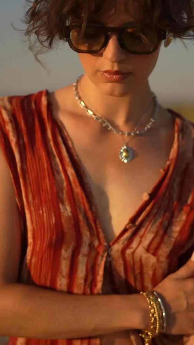 Sun-kissed styles, statement pieces & endless summer vibes. ☀️
Explore the new Summer Collection by Lilith’s Jewelry.  #jewelry #fashionjewelry #lilithsjewelry #statementjewelry